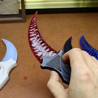 The Crimson Carnage | Blood & Bone Crystal Karambit