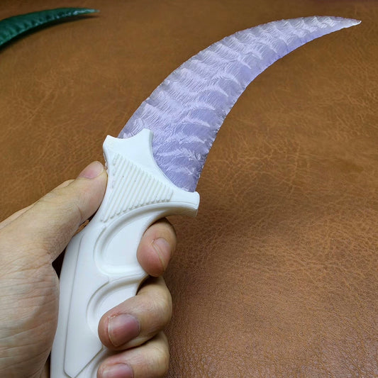 The Heartbreaker | Pink Crystal "Yandere" Karambit
