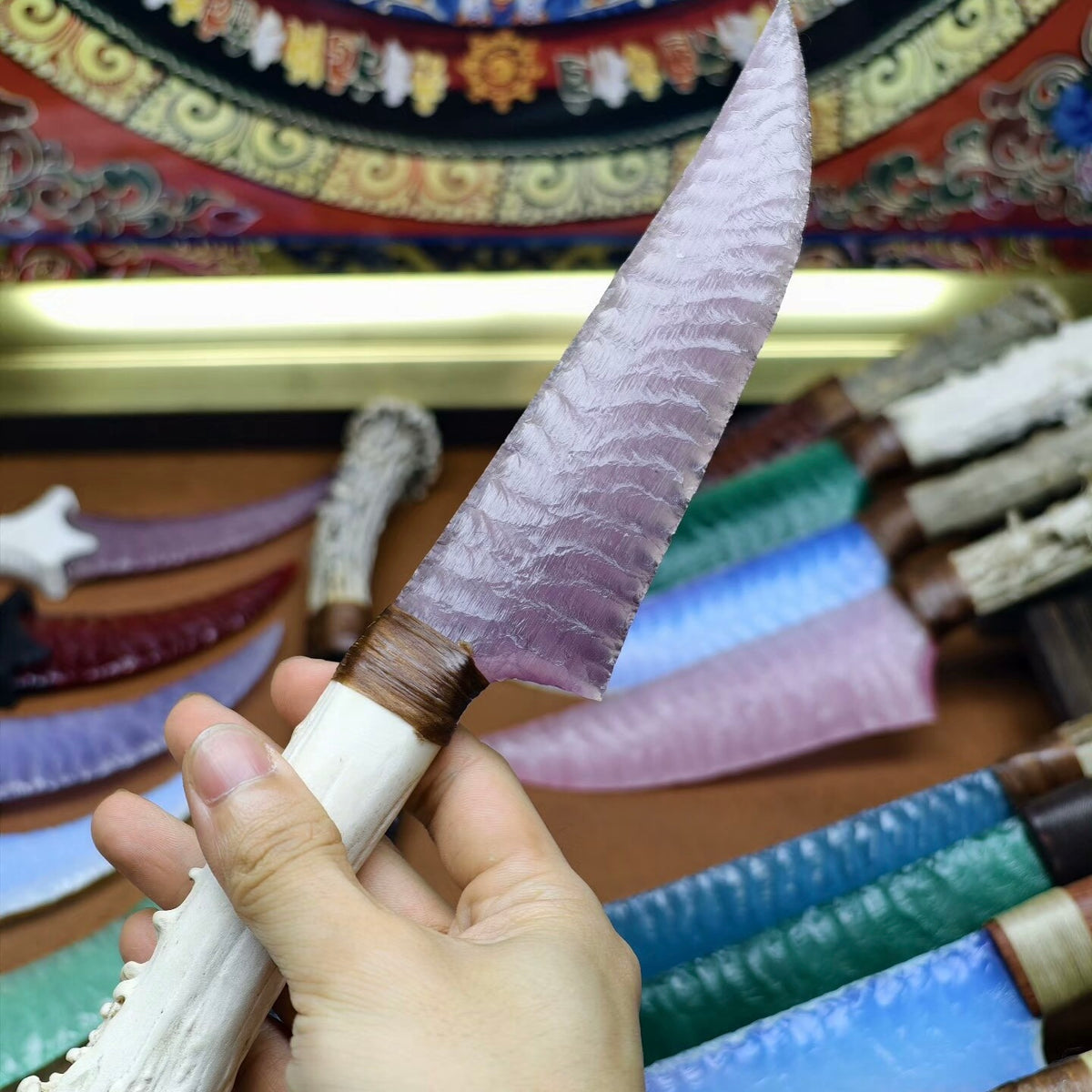 The Mystic Haze | Hand-Knapped Lavender Cat's Eye Artifact